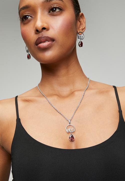 ERA by DJ Zinhle - ERA love teardrop necklace - Silver