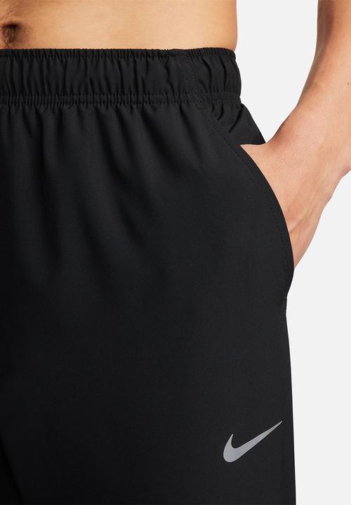 Nike - Form Dri-FIT tapered versatile pant - Black/Black/Reflective Silver