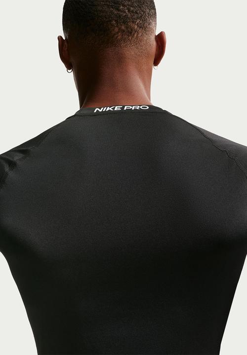 Nike - Nike Pro Dri-FIT tight long sleeve fitness top - black/white