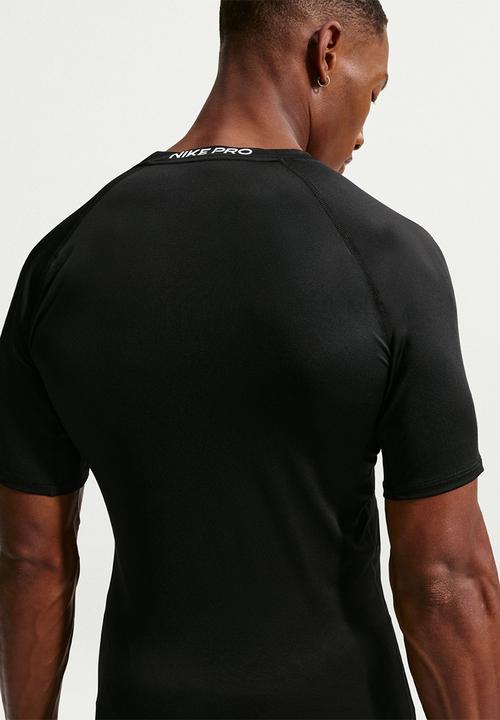 Nike - Nike Pro Dri-FIT Tight short-sleeve fitness top - black