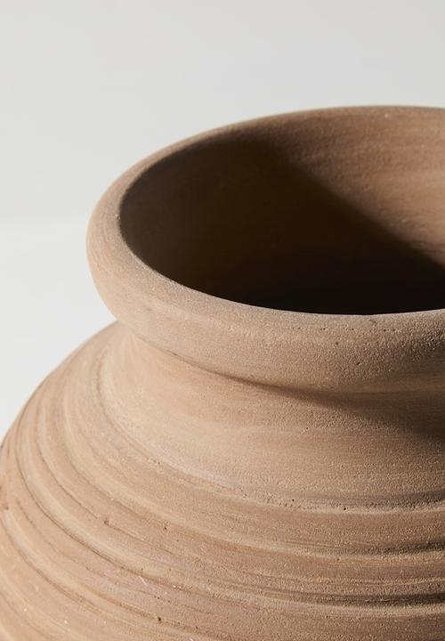 Sixth Floor - Ribby Terracotta Vessle  Natural