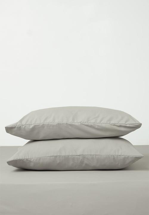 Sixth Floor - Recycled microfibre standard pillowcase set Greige
