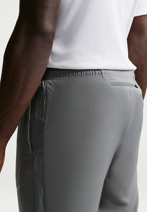 Nike - Challenger Dri-FIT woven pants - smoke grey/black/reflective silver