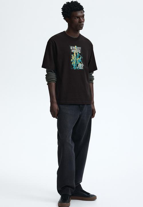 H&M - Loose fit printed t-shirt - brown/street hoops