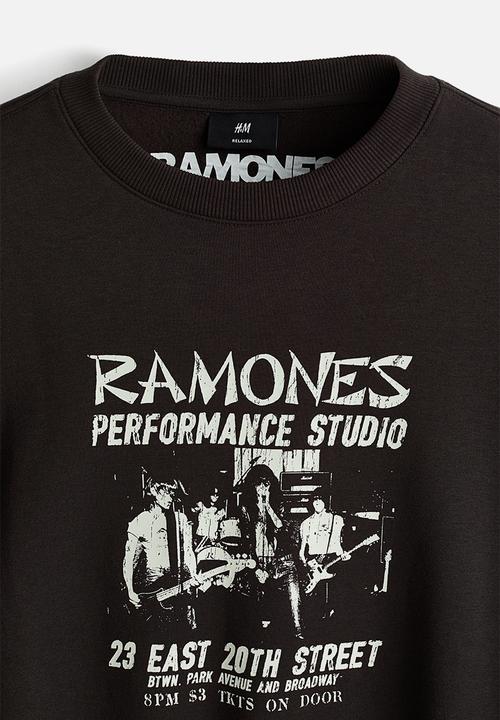 H&M - Loose fit sweatshirt - dark brown/ramones