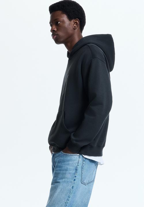 H&M - Loose fit printed hoodie - black/fender