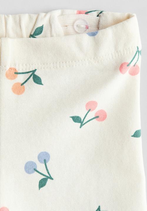 H&M - Brushed-inside leggings - cream/cherries