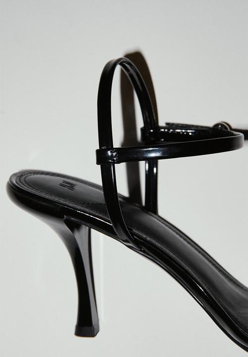 H&M - Heeled strappy sandals - black