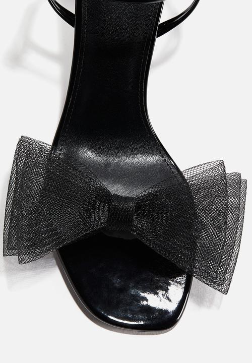 H&M - Heeled strappy sandals - black