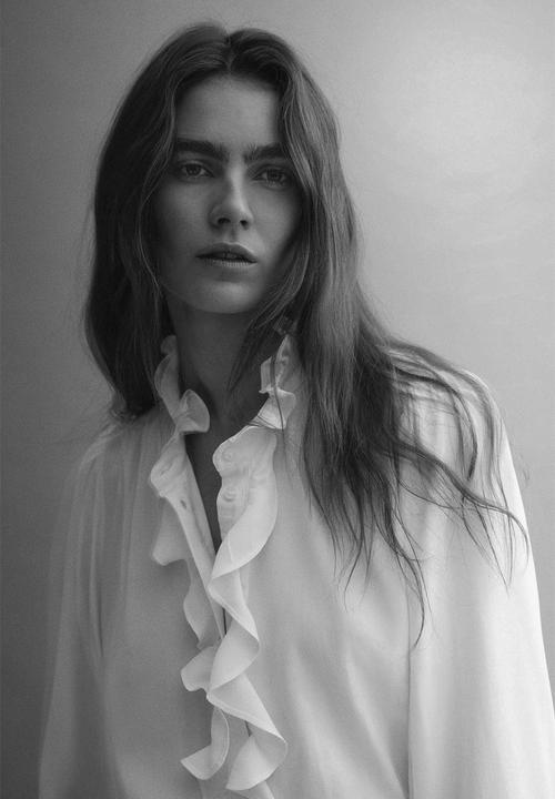 H&M - Frill-collared viscose blouse - white