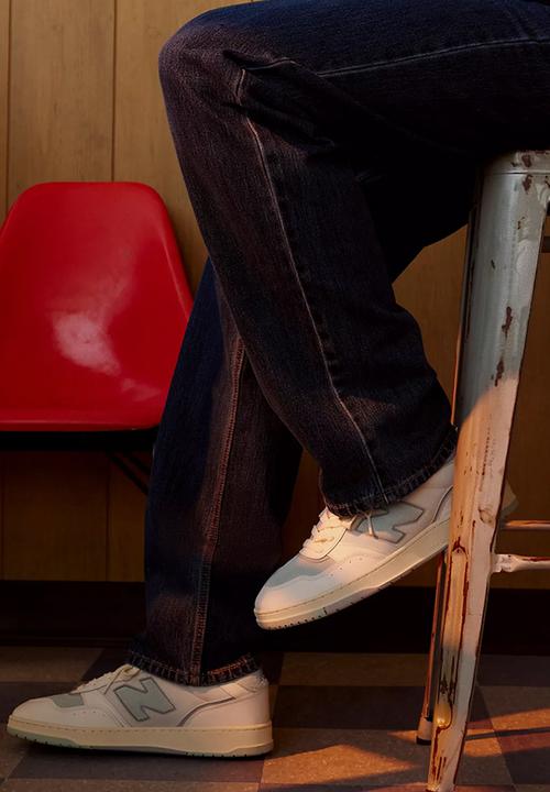 New Balance  - 950