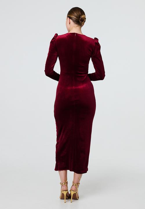 Izabel London - Long sleeve velvet with front side slit dress - red
