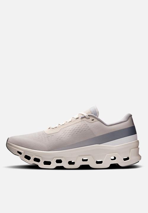 ON Running - Cloudmonster 1