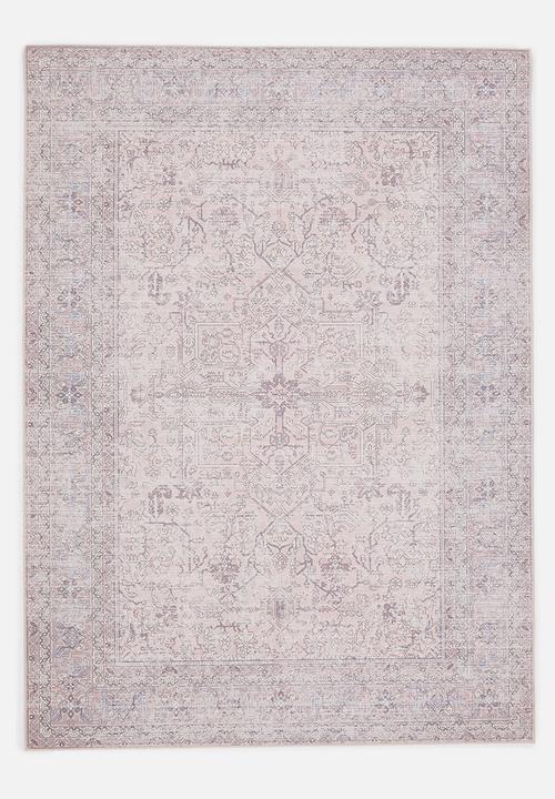 Arin Distressed Antique Rug Pink