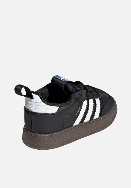 adidas Originals - Samba Quickon I - Core Black/Ftwr White/Gold Met.