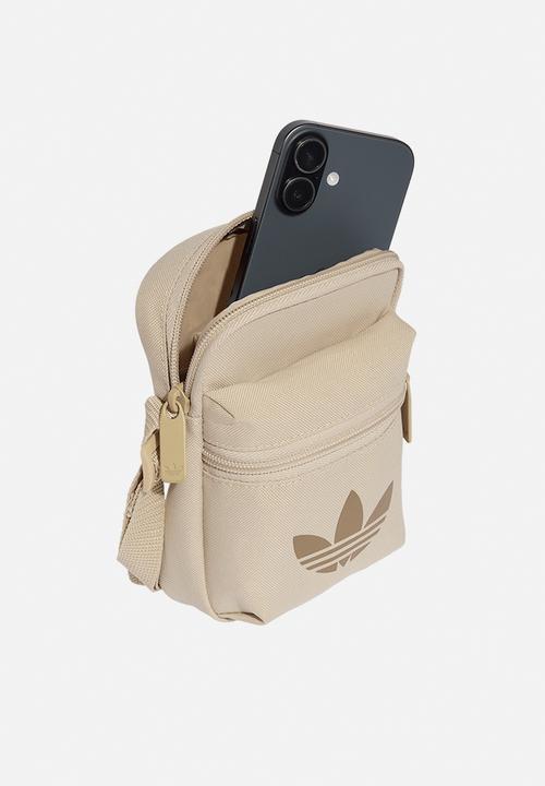 adidas Originals - Adicolor fb - khaki three