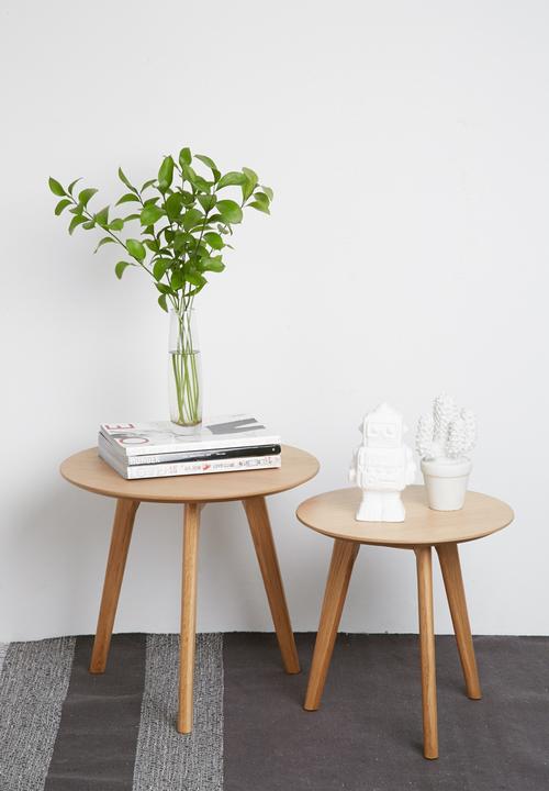 Eleven Past - Oak nesting tables