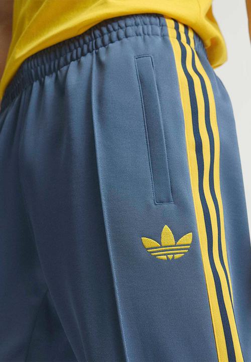 adidas Originals - Arsenal FC OG Track Pants. - Preloved ink Blue/Yellow