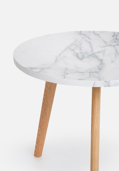 Eleven Past - Emma nesting tables