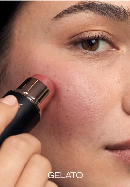Youngblood Mineral Cosmetics - Mini VividLuxe® Crème Blush Stick - Gelato