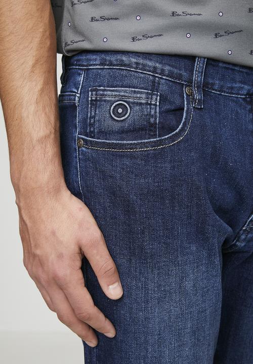 Ben Sherman - Straight Fit Classic Denim - Dk Blue