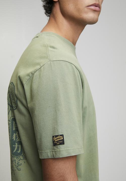 Superdry. - Tokyo Narrative Loose Tee-Lily Pad Green