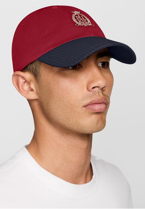 Nike - U Nk Club Cap Us Knit 26 - Tough Red/Obsidian/Sanddrift
