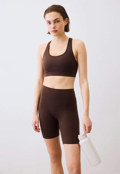 H&M - Medium support sports bra with softmove™ - warm brown