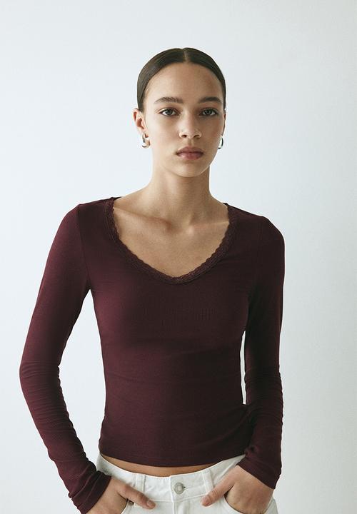 Lace-trimmed jersey top - plum purple