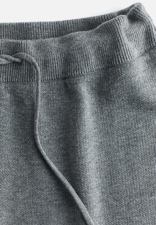 H&M - Knitted drawstring trousers - grey