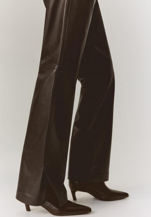 H&M - Coated bootcut trousers - dark brown