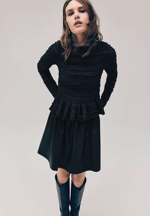 H&M - Smocked top - black