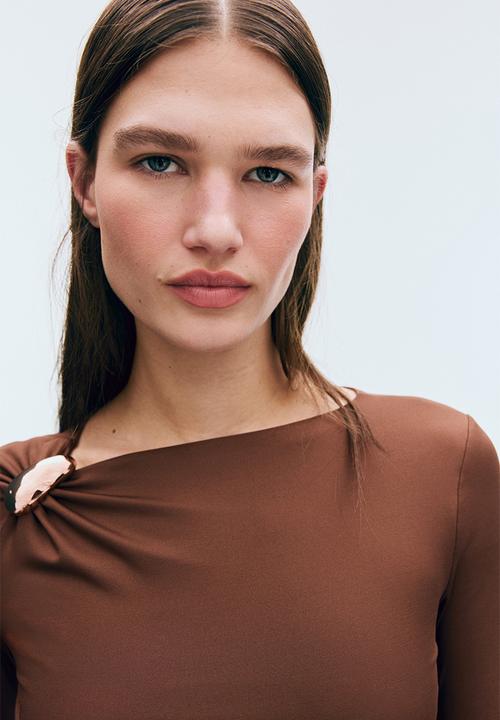 H&M - Asymmetric jersey top - brown