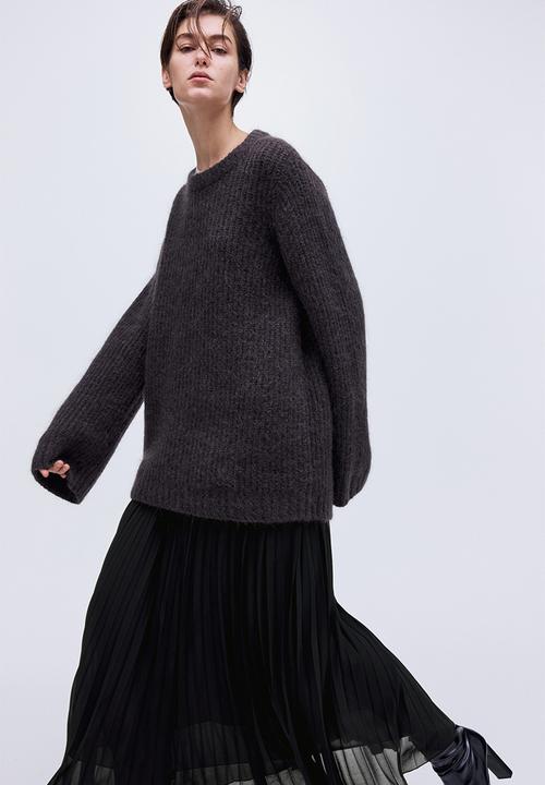 H&M - Pleated chiffon skirt - black