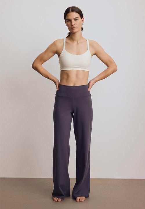 H&M - Wide sports leggings with softmove - dark clay grey