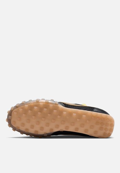 Nike - WAFFLE RACER SE