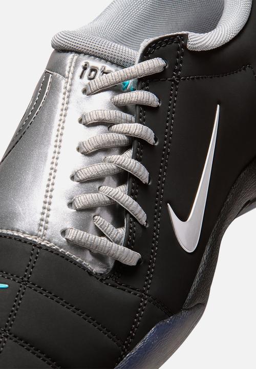 Nike - Total 90 Treble