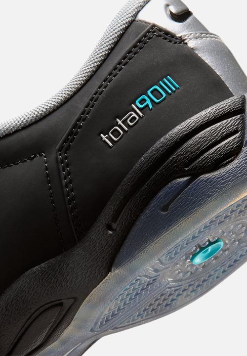 Nike - Total 90 Treble