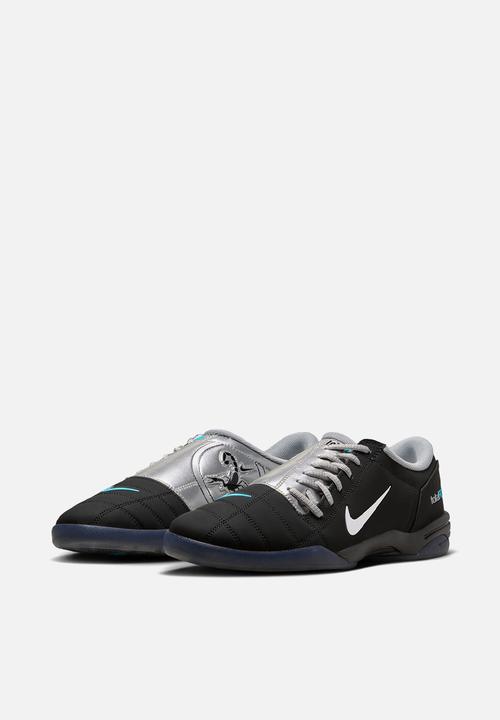 Nike - Total 90 Treble