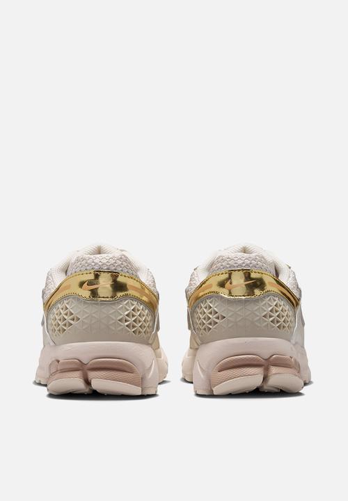 Nike - Nike Zoom Vomero 5