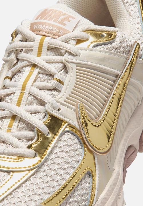 Nike - Nike Zoom Vomero 5