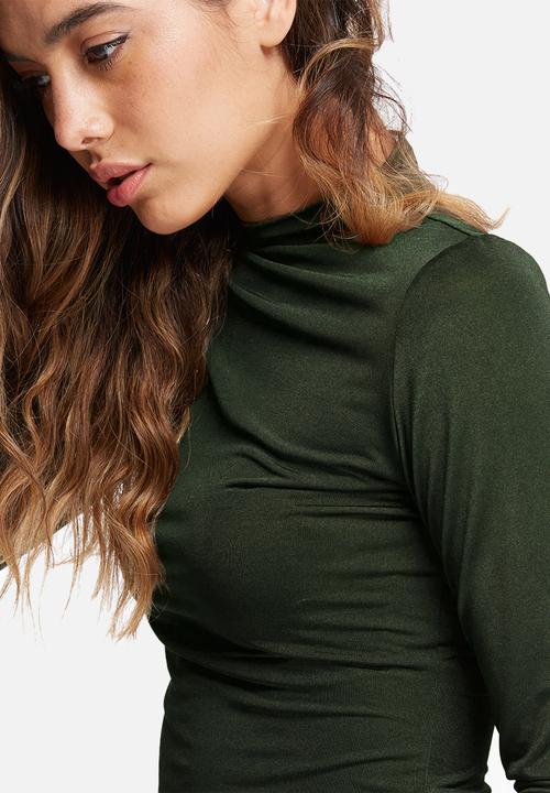 dailyfriday - Slinky polo neck
