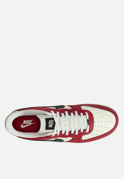 Nike - AIR FORCE 1 '07 LV8 SPORT