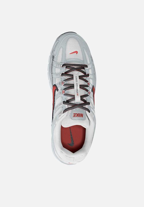 Nike - Nike P-6000