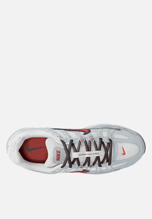 Nike - Nike P-6000