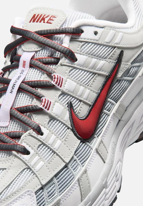 Nike - Nike P-6000