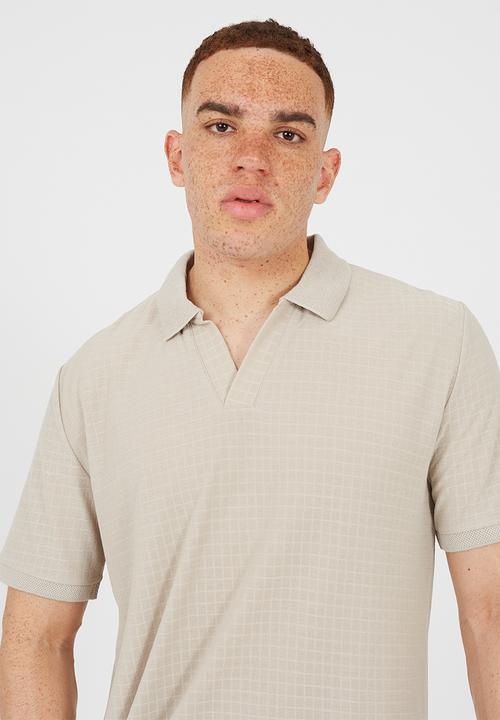 Brave Soul - MEN'S SHORT SLEEVED POLO SHIRT WITHTHORPHY NECK KEWLEY - STONE