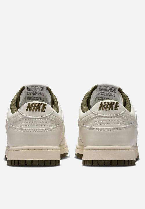 Nike - Nike Dunk Low Retro