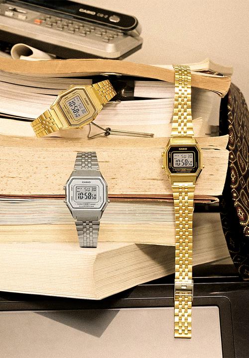 Casio - Retro Gold Black Digital - Gold & Black