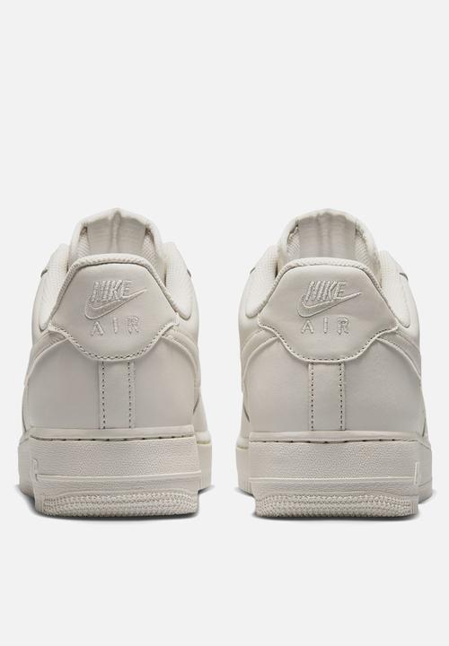 Nike - Nike Air Force 1 '07
